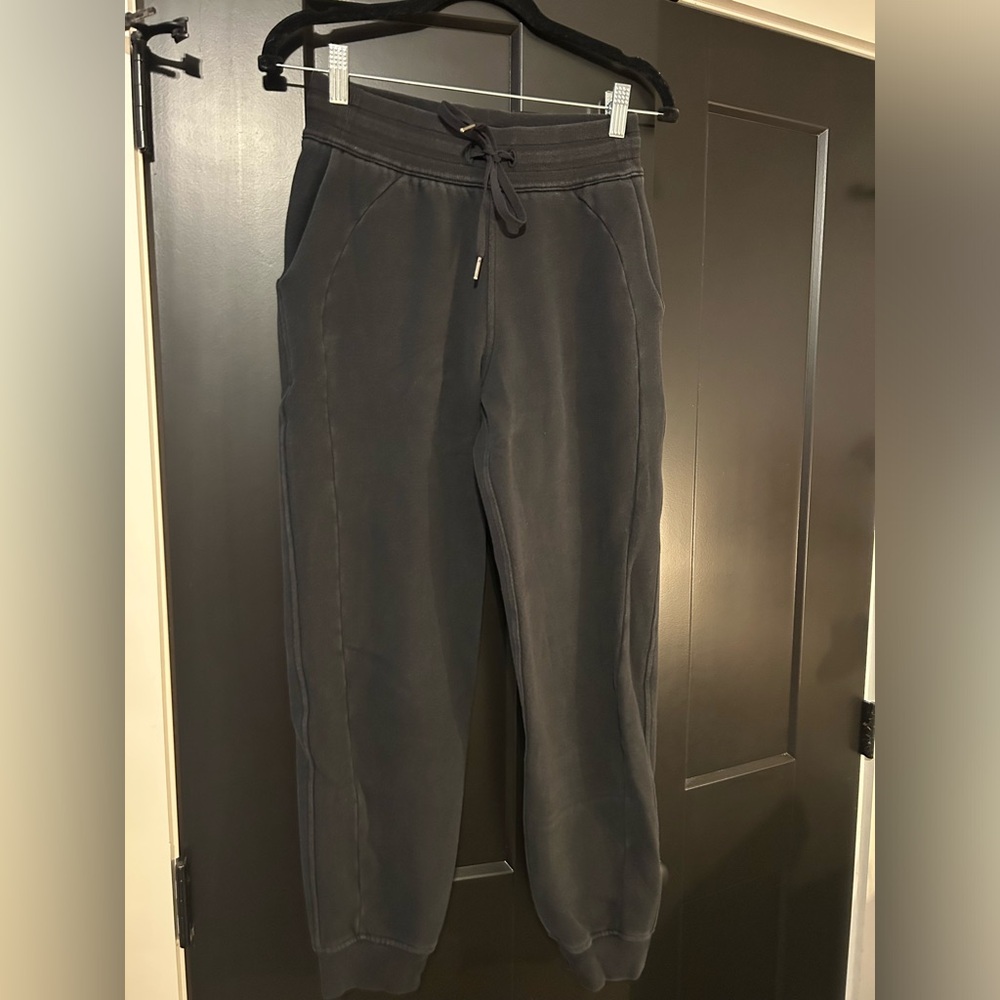 Lululemon Scuba Jogger